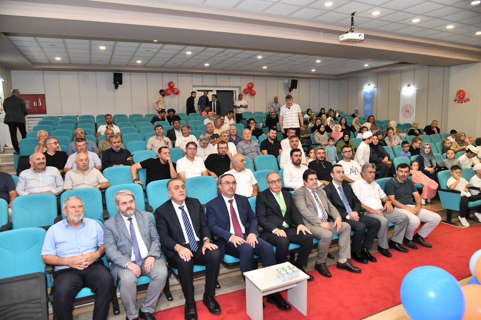 İlim Yayma Cemiyeti Tekirdağ Şubesi Yaz Etkinlikleri Kapanış Programı Yapıldı
