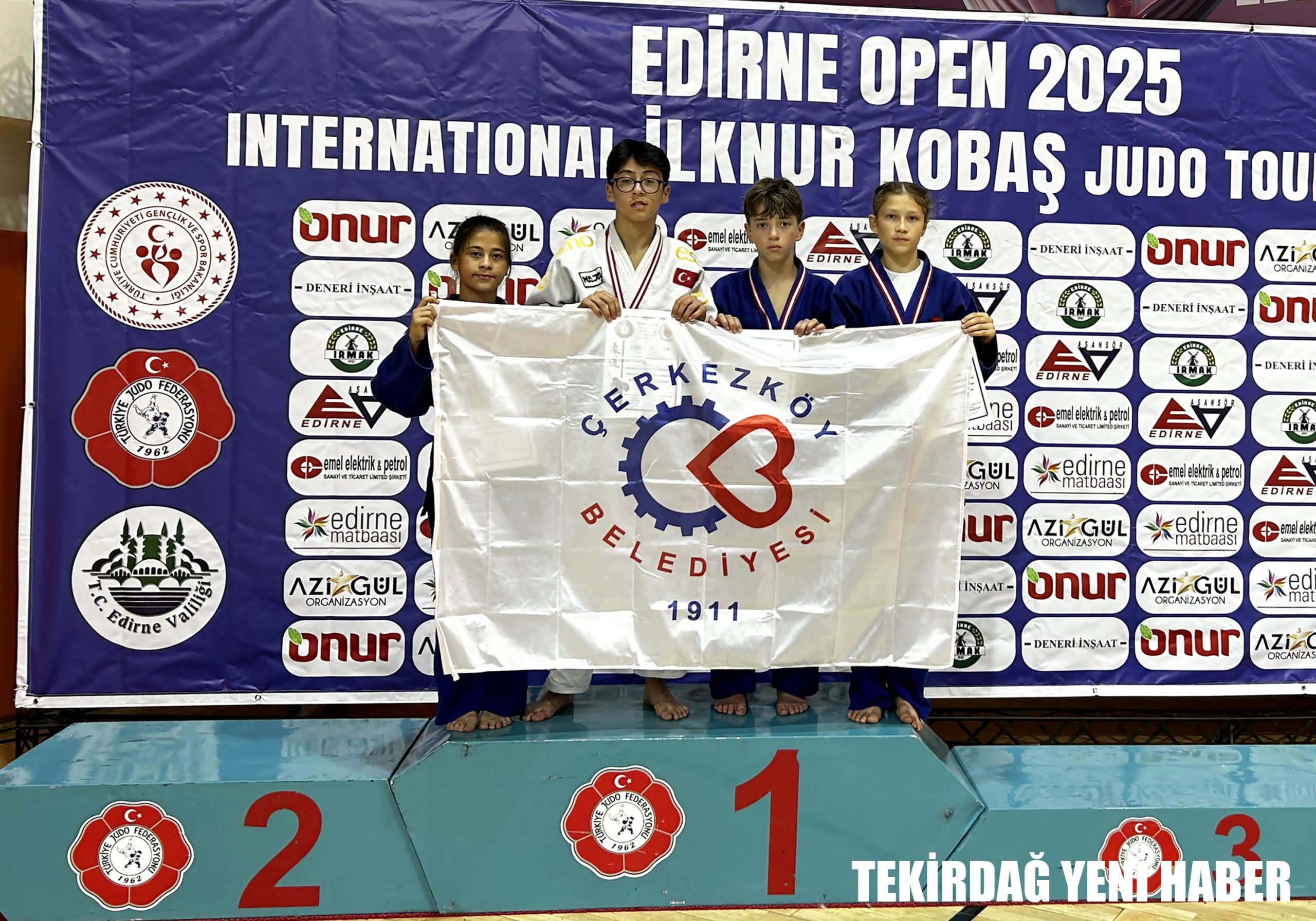 JUDOCULARIMIZDAN BÜYÜK BAŞARI