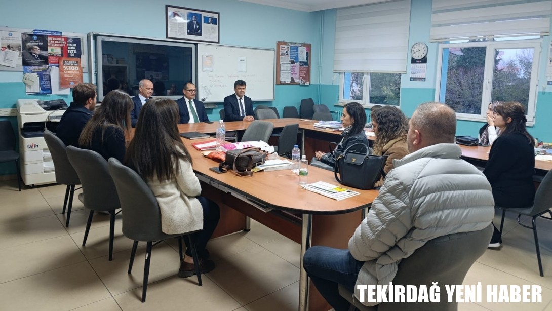 İlçe Millî Eğitim Müdürü Fahri KIRMIZI’dan Taziye Ziyareti