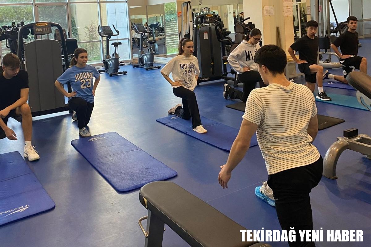 SPOR BİLİMLERİ FAKÜLTESİNDEN ÖĞRENCİLERİMİZE YÖNELİK EGZERSİZ KONULU BİLİMSEL ARAŞTIRMA PROJESİ