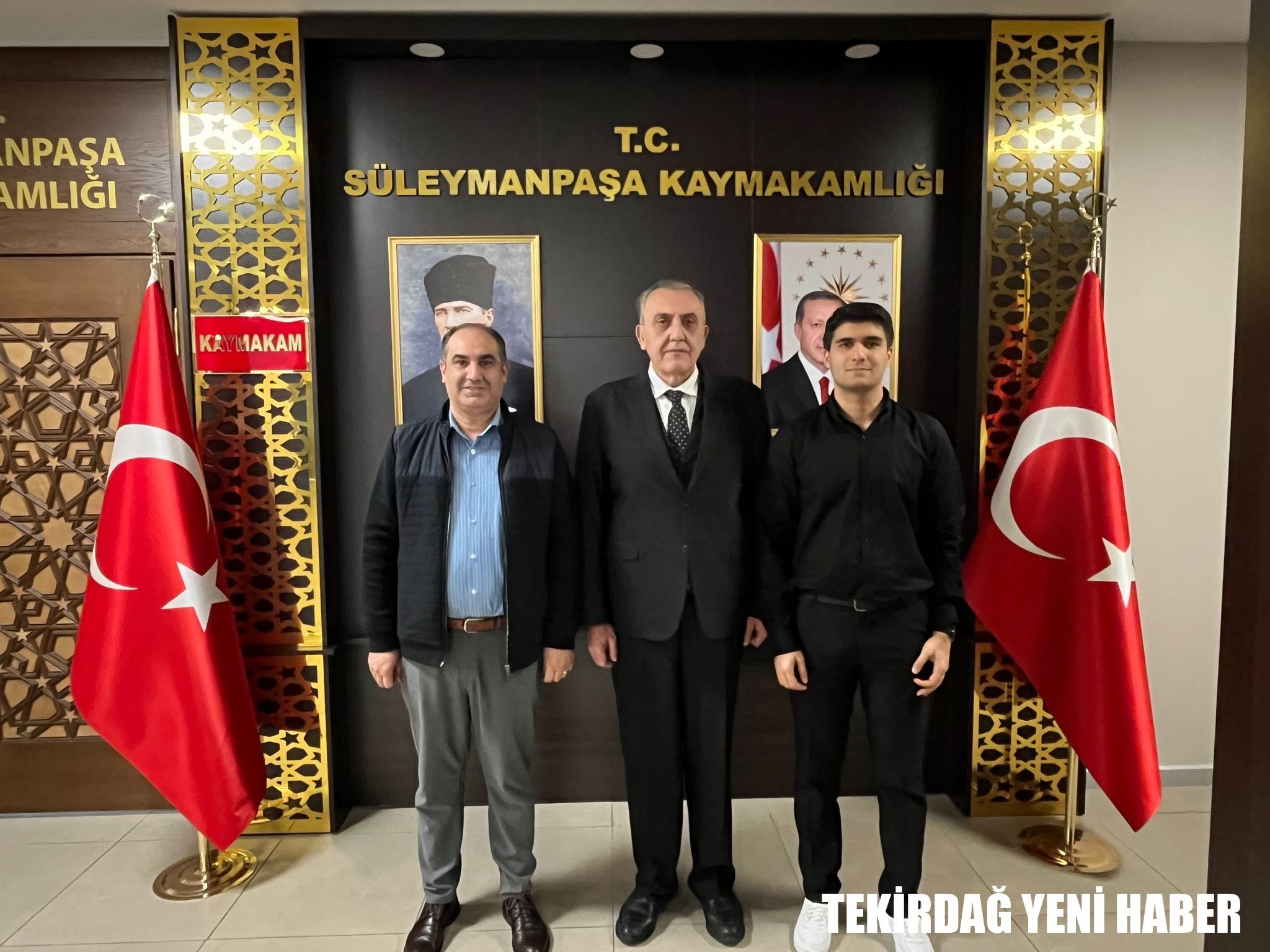 Kaymakamı  Mahmut Nedim TUNÇER, iş insanı Halil DİLBER ve Yunus DİLBER’in ziyaretlerini makamında kabul etti