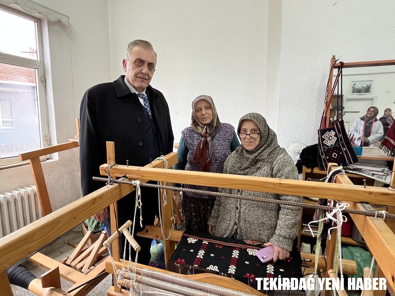 İlçemiz Halk Eğitimi Merkezi Müdürlüğüne Bağlı Karacakılavuz Dokuma Atölyesi’ni Ziyaret