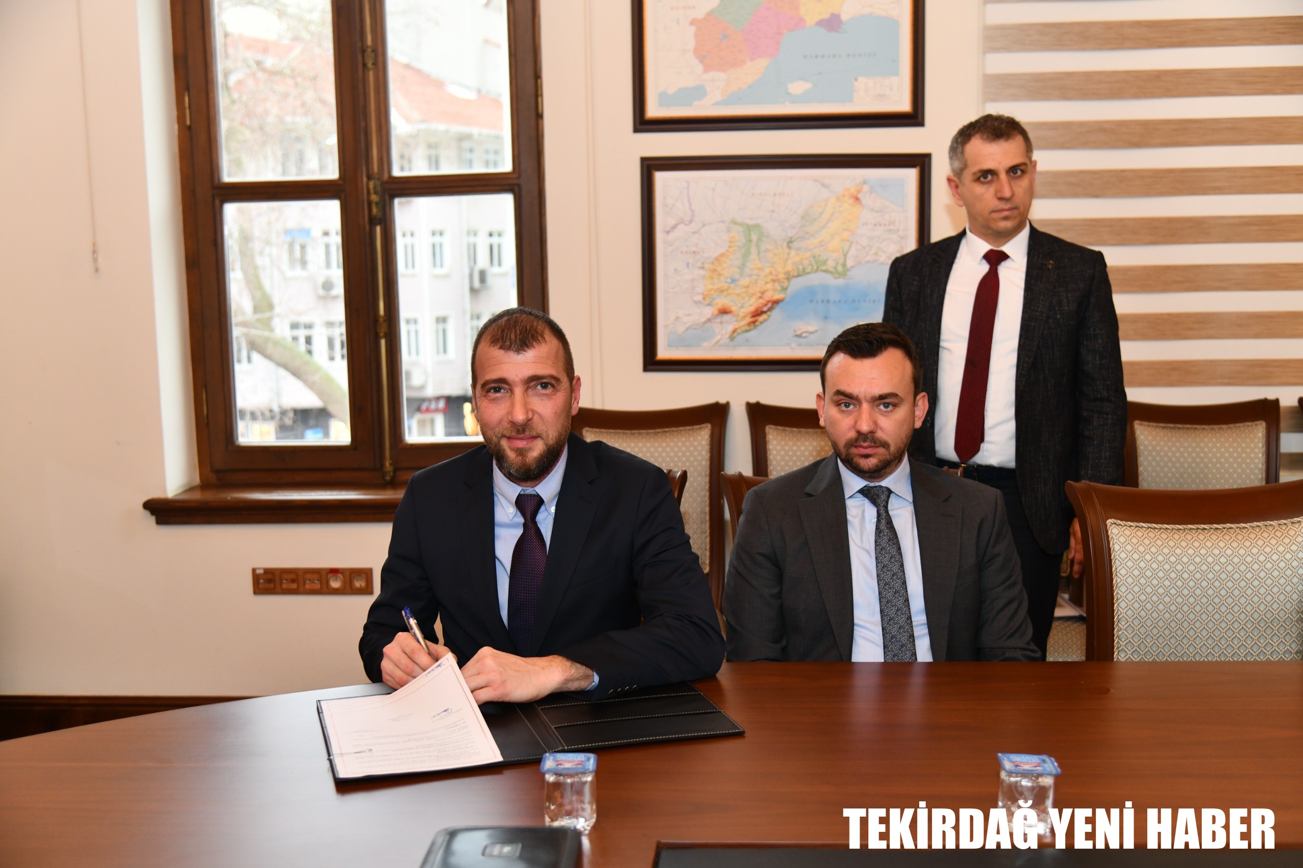 Saray İlçemize Aile Sağlığı Merkezi ve 112 Acil Sağlık Hizmetleri İstasyonu Yaptırılmasına Dair Protokol İmzalandı