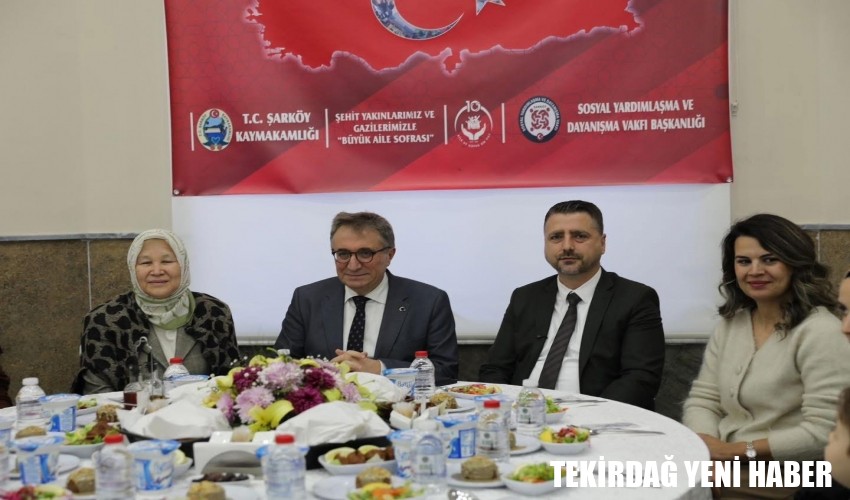 Büyük Aile Sofrası İftarı