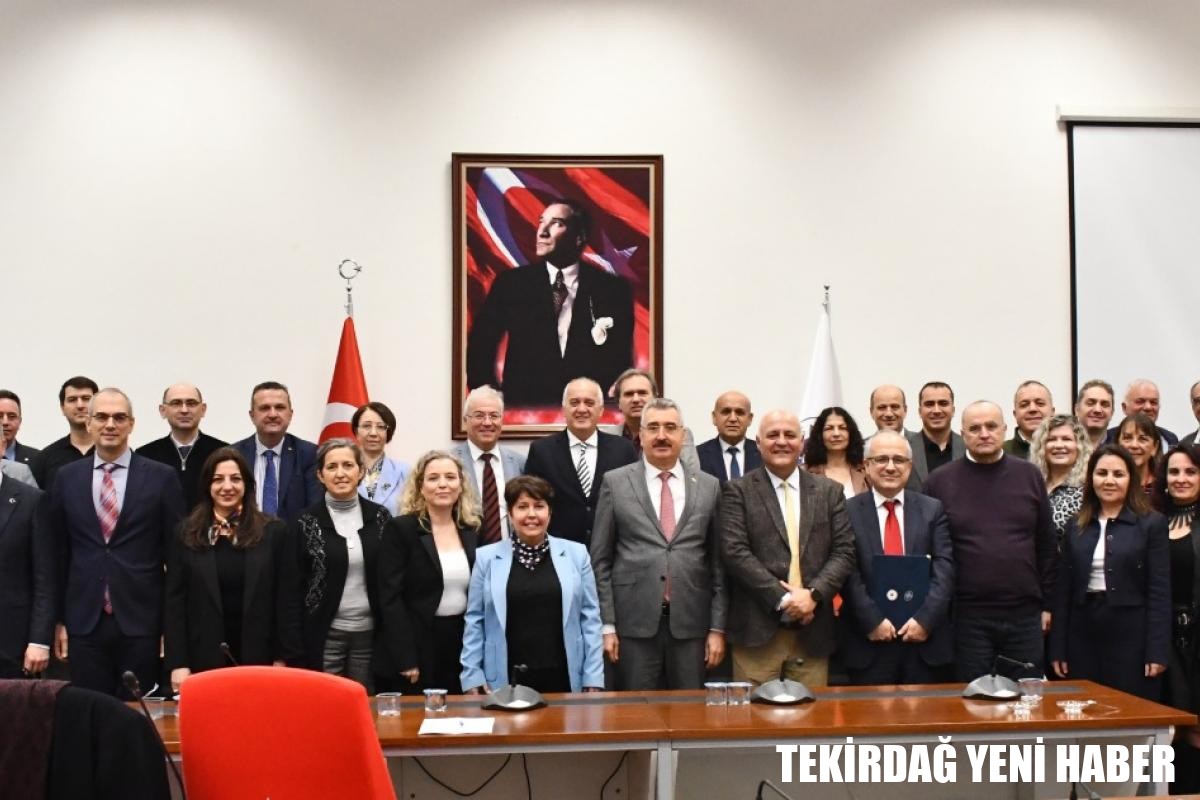 NAMIK KEMAL ÜNİVERSİTESİ ZİRAAT FAKÜLTESİ’NİN AKREDİTE OLAN LİSANS PROGRAMLARINA YÖNELİK “ZİDEK AKREDİTASYON SERTİFİKA TÖRENİ” GERÇEKLEŞTİRİLDİ