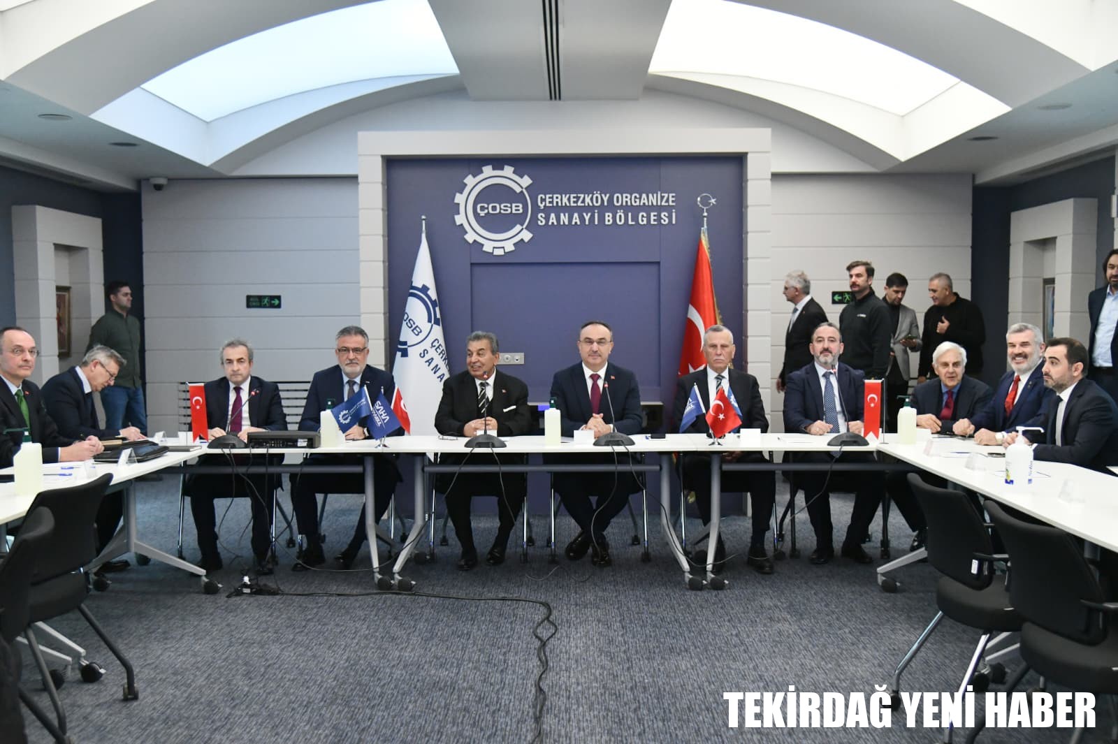 Savunma Sanayi Teşvikleri ve Sertifikasyon Süreçleri ile SAHA İstanbul Meslek Komiteleri Bilgilendirme Toplantısı Düzenlendi