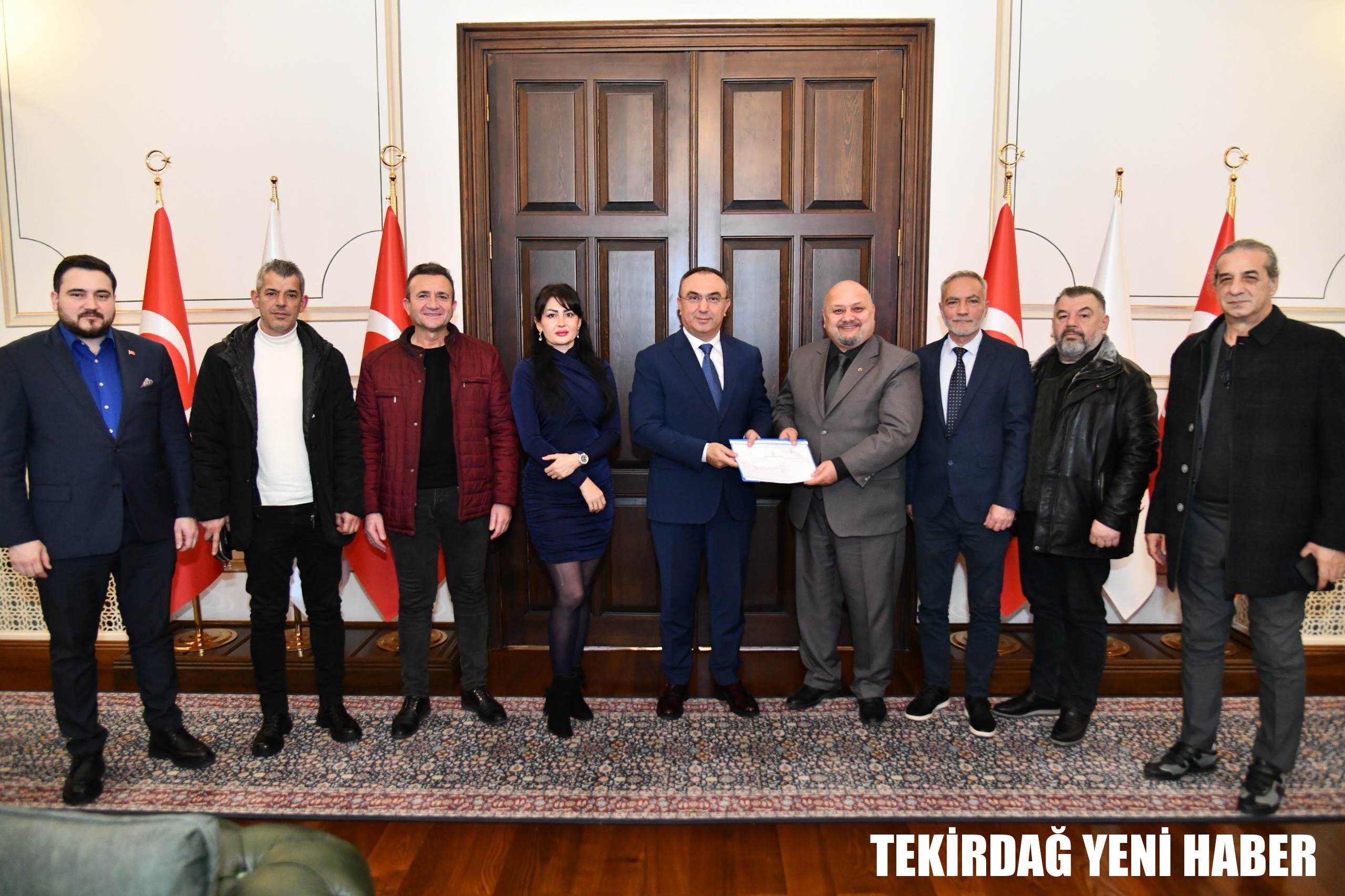 Tekirdağ Gazeteciler Derneği Başkan ve Üyeleri Vali Soytürk’ü Ziyaret Etti