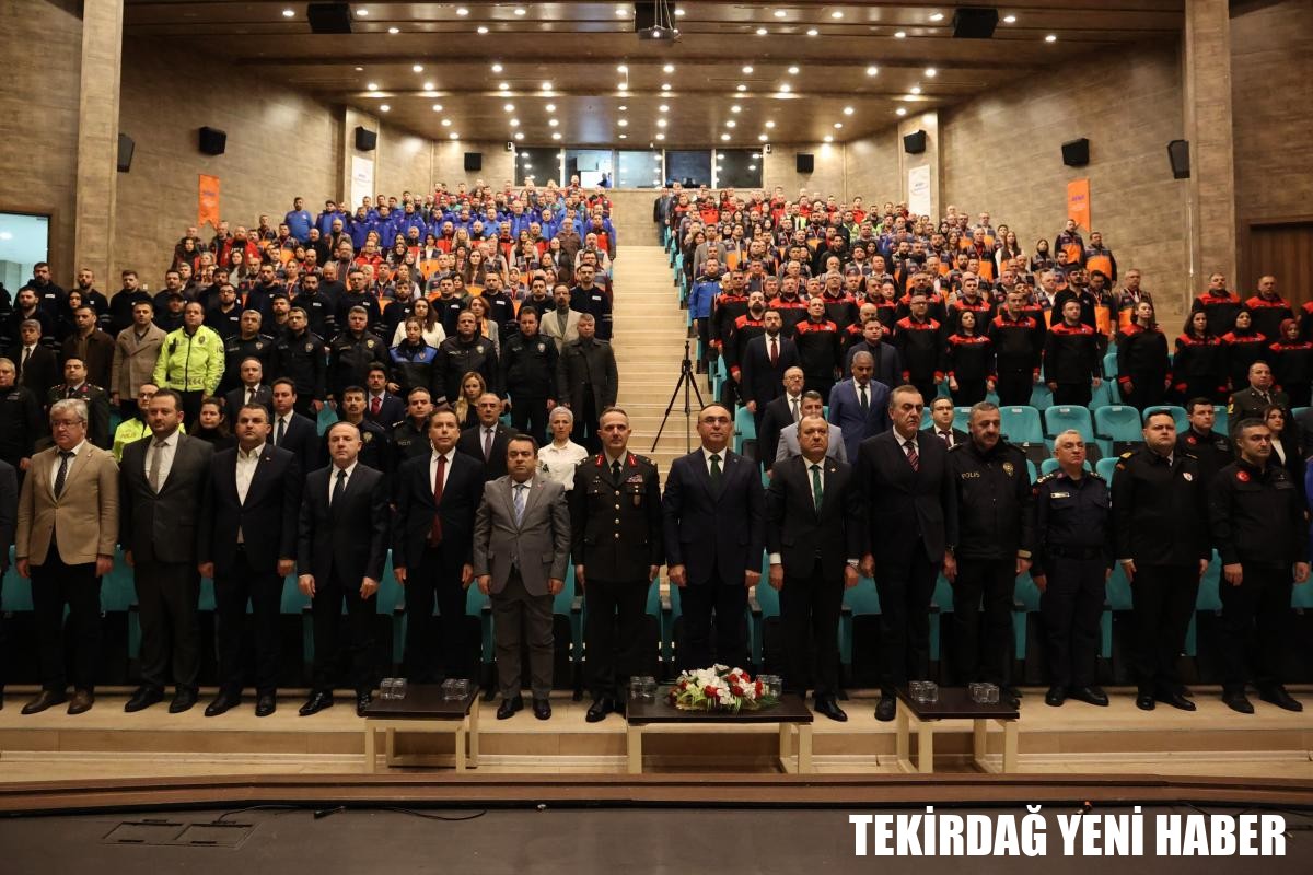 TEKİRDAĞ NAMIK KEMAL ÜNİVERSİTESİ ARAMA KURTARMA EKİBİ, ASRIN FELAKETİ ANMA PROGRAMINA KATILDI