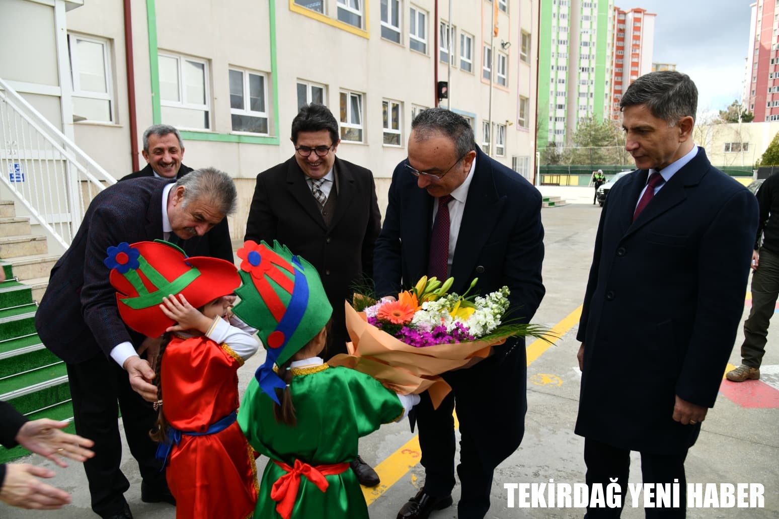 Vali Soytürk Şehit Hamza Çavuş İlkokulunu Ziyaret Etti