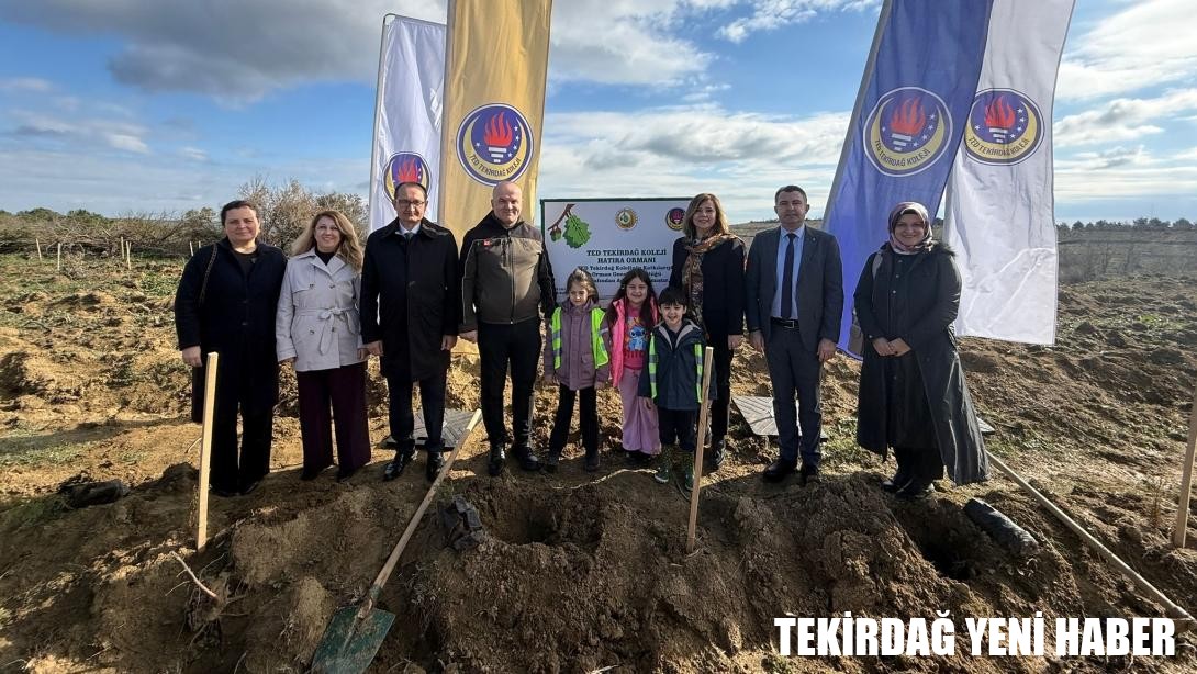 “Yeşil Vatan- Benim Okulum Geleceğe Çare” Etkinlikleri Kapsamında Müdürlüğü ile TED Tekirdağ Koleji “Hatıra Ormanı Fidan Dikme Etkinliği ” Düzenlendi