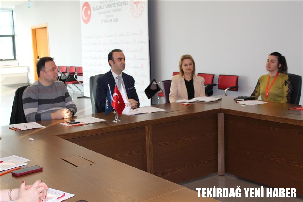 “Proje Döngüsü Yönetimi (PCM) Eğitimi” İl Sağlık Müdürü Uzm. Dr. Lütfi Çağatay Onar Başkanlığında ve Sosyal Hizmet Uzmanı & AB Uzmanı Mustafa Doğan’ın sunumuyla ve Tekirdağ Dr. İsmail Fehmi Cumalıoğlu Şehir Hastanemiz ev sahipliğinde düzenlendi.