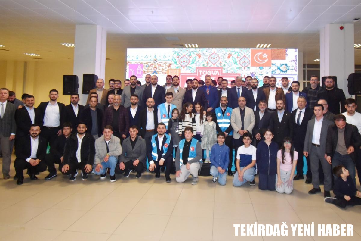 TÜGVA’nın “Aile İftarı”  Gönül Sofrası Kampüste Kuruldu