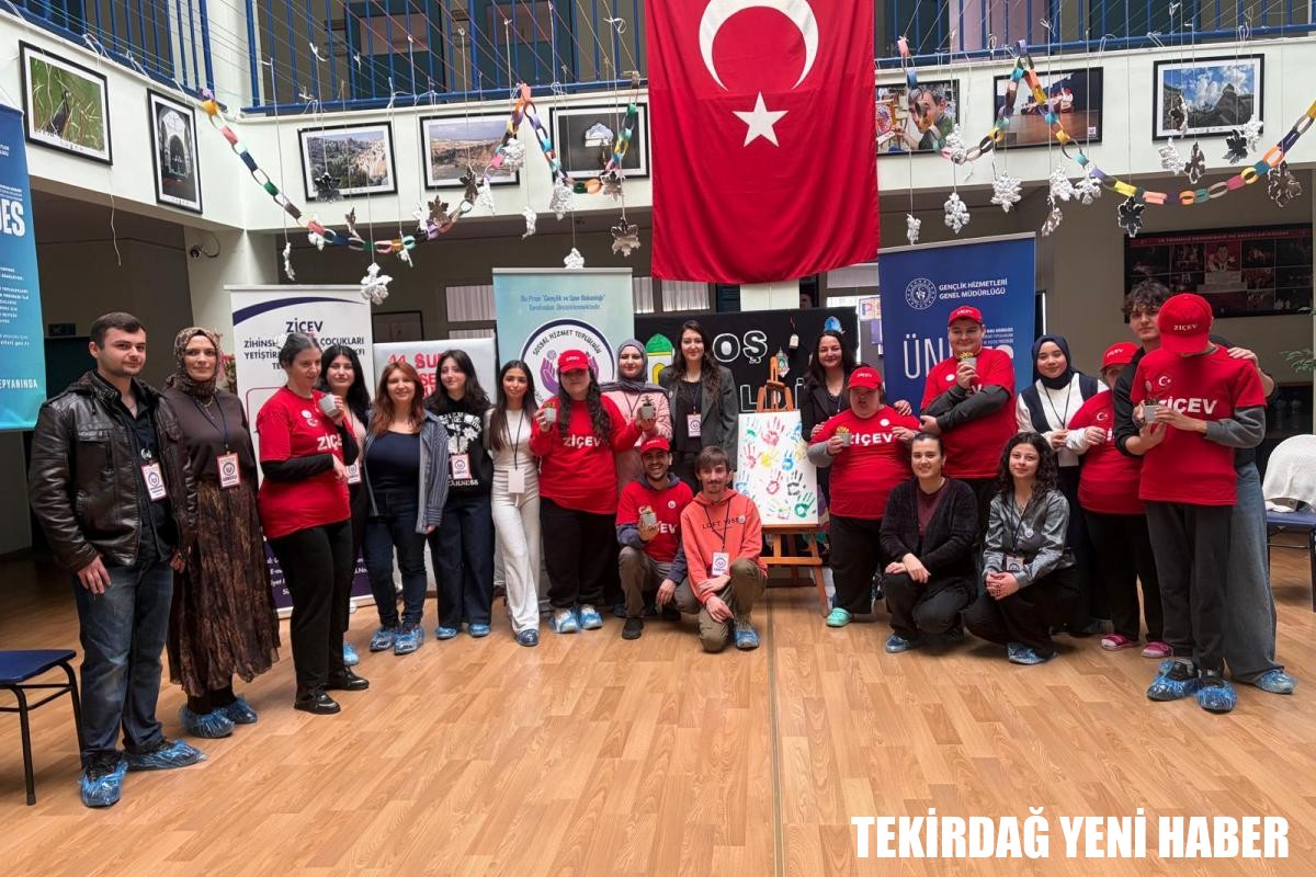 ÜNİVERSİTE ÖĞRENCİLERİNDEN ENGELLİ AİLELERİNE ÜNİDES PROJESİ İLE SOSYAL DESTEK