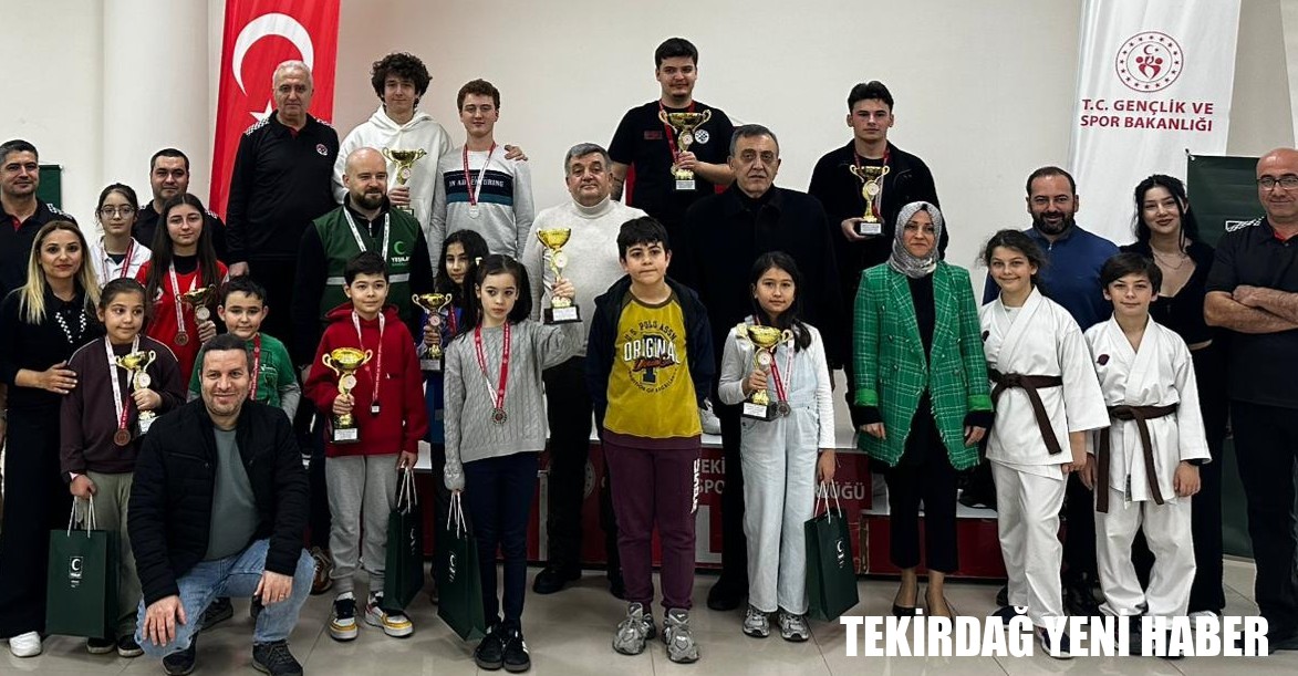Yeşilay Haftası Hızlı Satranç Turnuvası Düzenlendi