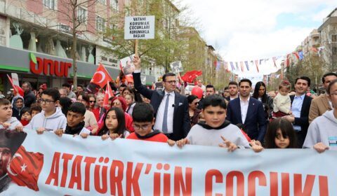 9. ÇOCUK ŞENLİĞİMİZ MUHTEŞEM BİR ATMOSFERDE GERÇEKLEŞTİ