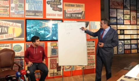 Bakan Tekin, "Okul Dışı Öğrenme Ortamı Olarak Müzeler" Başlıklı Bir Yazı Kaleme Aldı