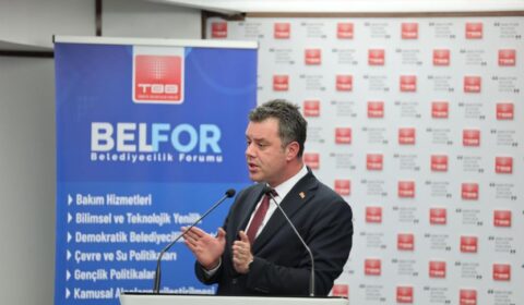 Başkan Sarıkurt BELFOR`da Çorlu Gençlik Meclisi`ni Anlattı