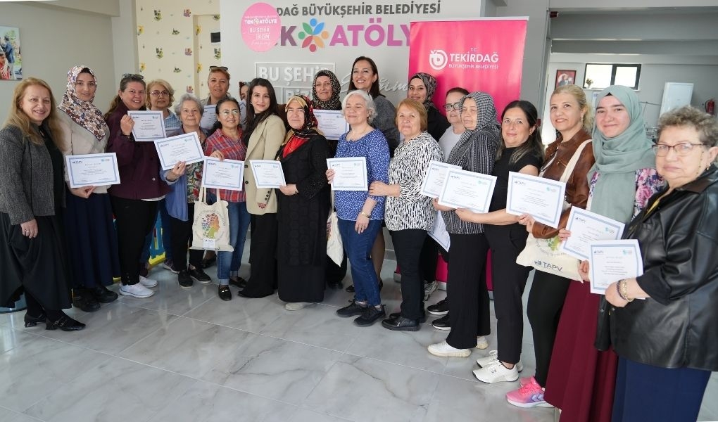 BÜYÜKŞEHİR'LE KADINLAR BİLİNÇLENEREK GÜÇLENDİLER