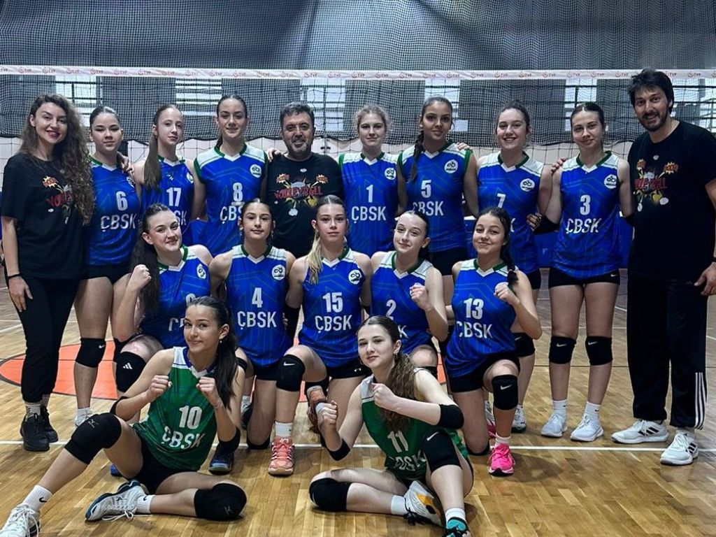 ÇBSK`nın Küçük Kızları Namağlup Türkiye Şampiyonası`nda