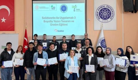 ÇORLU MESLEK YÜKSEKOKULU ENDÜSTRİ ÜRÜNLERİ TASARIMI BÖLÜMÜ’NDE 3 BOYUTLU ÜRETİM EĞİTİMİ TAMAMLANDI