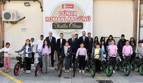 HER ÇOCUK BİR UMUT, HER BAŞARI BİR IŞIK