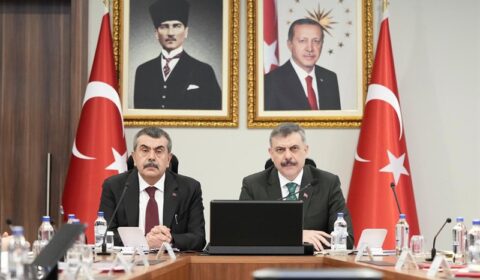 İçişleri Bakanı Çiftçi ve Milli Eğitim Bakanı Tekin’in Katılımıyla VKS Toplantısı Düzenlendi