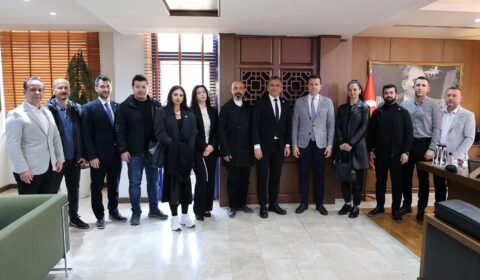KENT KONSEYİ YÖNETİMİNDEN BAŞKANIMIZ AKAY’A ZİYARET