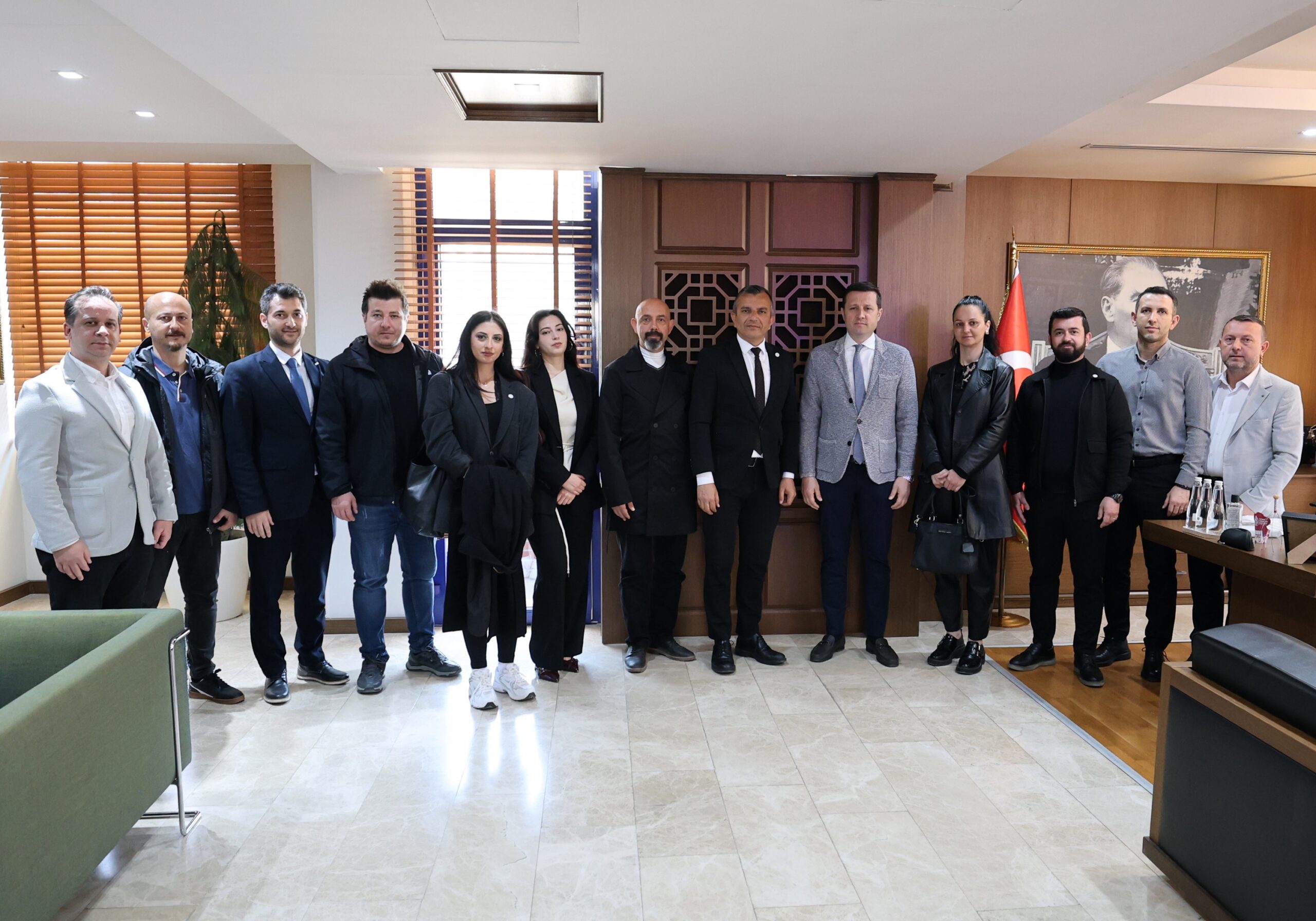 KENT KONSEYİ YÖNETİMİNDEN BAŞKANIMIZ AKAY’A ZİYARET