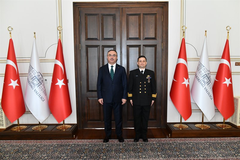 TCG ENEZ Gemisi Kaptanı Erdem Vali Soytürk’ü Ziyaret Etti