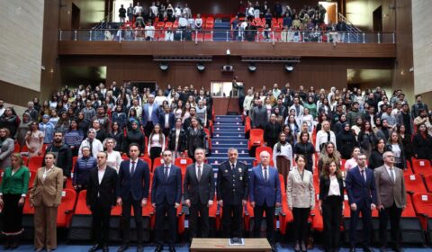 TEKİRDAĞ NKÜ’DE BAĞIMLILIK KONUSU KORUMA, TANI VE İYİLEŞME BOYUTLARIYLA ELE ALINDI