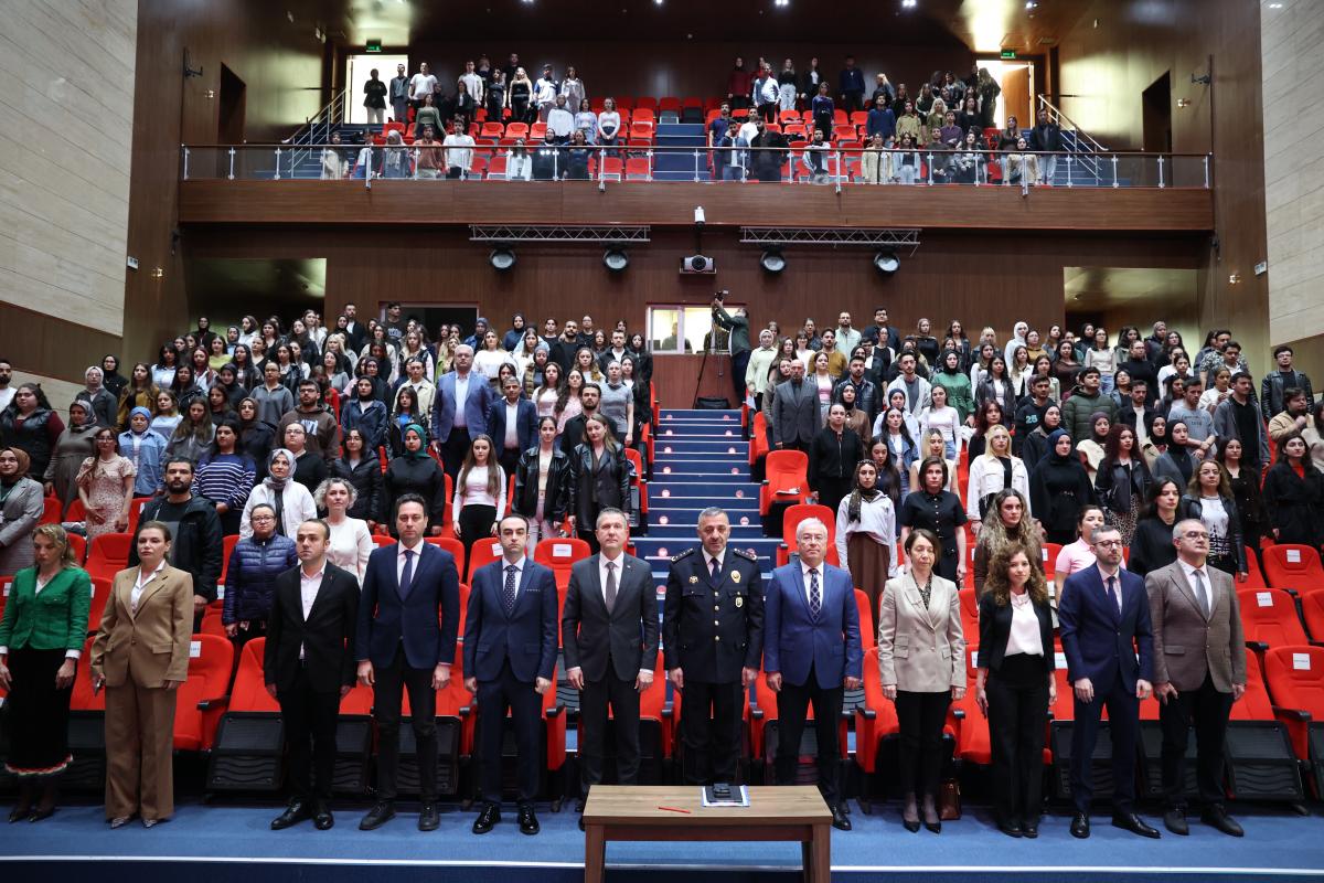 TEKİRDAĞ NKÜ’DE BAĞIMLILIK KONUSU KORUMA, TANI VE İYİLEŞME BOYUTLARIYLA ELE ALINDI