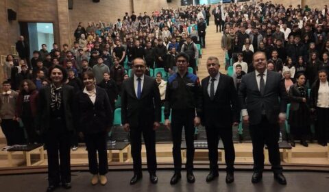 Türk Astronot Tuva Cihangir Atasever Süleymanpaşa'da Öğrencilerle Bir Araya Geldi