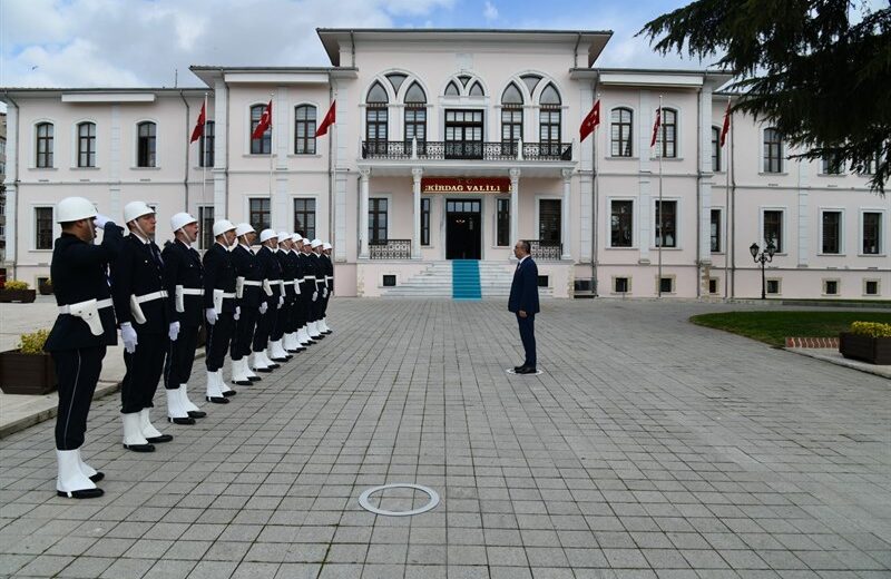 Türk Polis Teşkilatının Kuruluş Yıldönümü Münasebetiyle Çelenk Sunma Töreni Düzenlendi