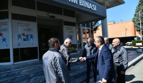 Vali Soytürk Paşabahçe Cam Fabrikasını Ziyaret Etti