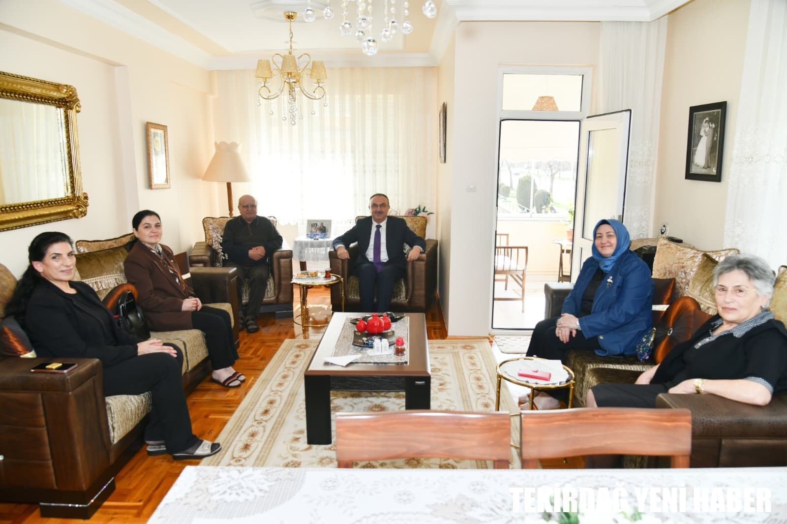 Vali Soytürk ve Nurdan Soytürk Türkiye Muharip Gaziler Derneği Tekirdağ Şube Başkanı Açıkgöz’ü Ziyaret Etti