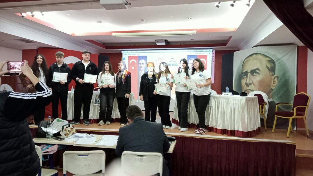 “Yeşil Vatan Benim Okulum Geleceğe Çare ” İklim Değişikliği Ayı Münazara Yarışması