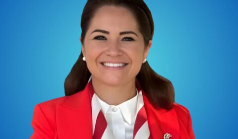 BAŞKANIMIZ SAYIN MÜGE YILDIZ TOPAK KURBAN BAYRAMI’NI KUTLADI!