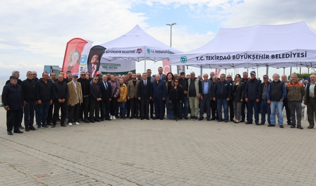 BÜYÜKŞEHİR'DEN ÇİFTÇİLER GÜNÜ'NDE ÜRETİME GÜÇ VEREN DESTEK