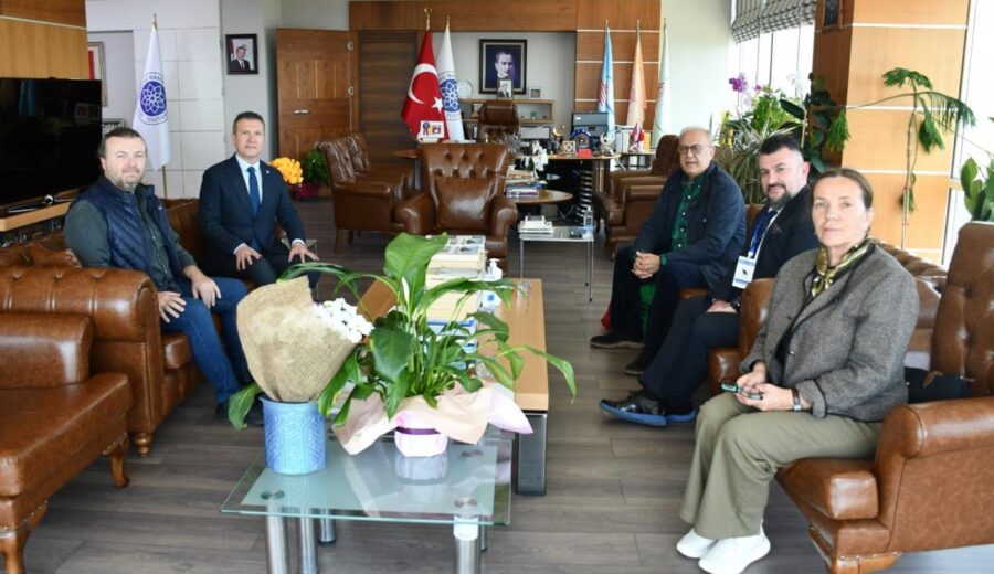 İSTANBUL AYDIN ÜNİVERSİTESİ ÖĞRETİM ÜYESİ DOÇ. DR. RAMAZAN KURTOĞLU’NDAN ÜNİVERSİTEMİZE NEZAKET ZİYARETİ