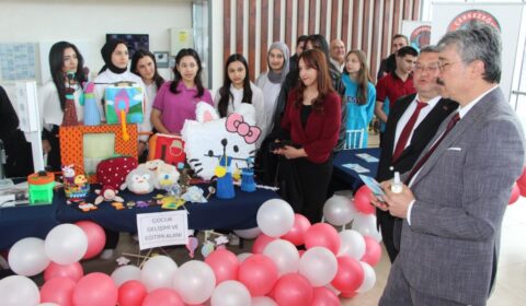 Meslekler Gelecekle Buluşuyor Projesi Kapsamında Veli Semineri Gerçekleştirildi