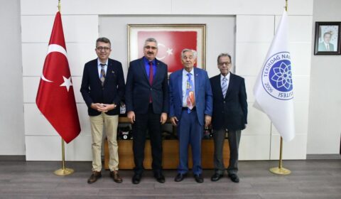 REKTÖRÜMÜZE NEZAKET ZİYARETİ