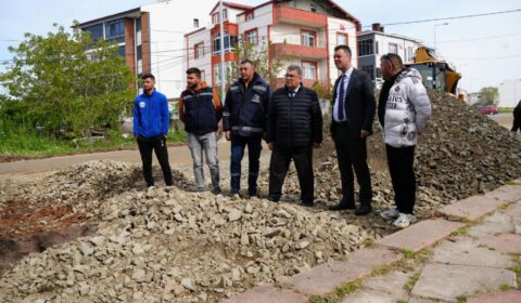 "Sahadayız, Sokaktayız, Halkımızın Yanındayız"