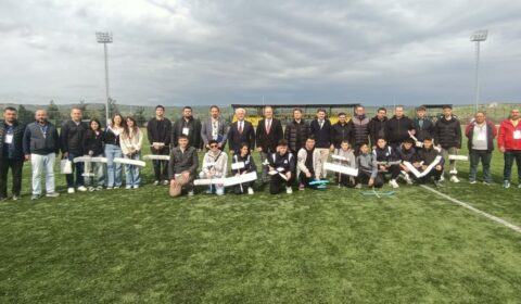 Tekirdağ BİLSEM 2.Model Uçak ve Lastik Motorlu Model Uçak Yarışması İlçemiz 13 Kasım Stadı'nda Gerçekleştirildi.