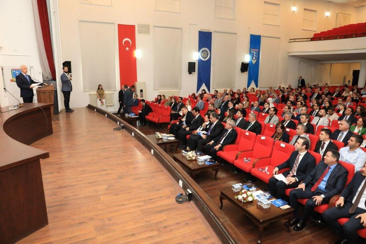 ÜNİVERSİTEMİZ ‘YÜKSEKÖĞRETİMDE ULUSLARARASILAŞMA İSTİŞARE TOPLANTISI-2026’YA KATILIM SAĞLADI