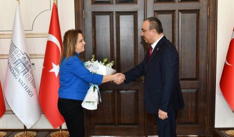 Vali Soytürk SGK İl Müdürü Alan ve Beraberindeki Heyeti Makamında Kabul Etti