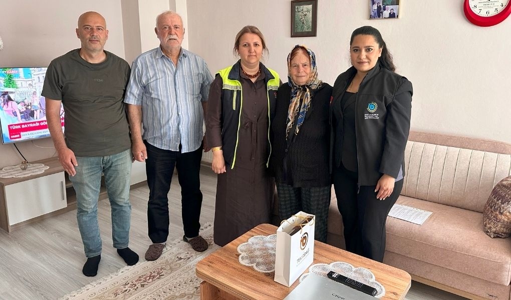 BÜYÜKŞEHİR'DEN ŞEHİT AİLELERİ VE GAZİLERE BAYRAM ZİYARETİ