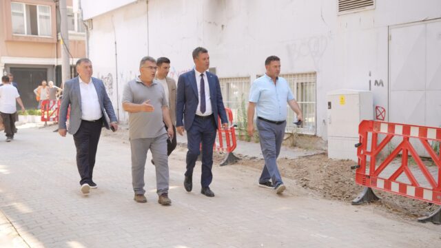 Yol Çalışmalarını İnceledi