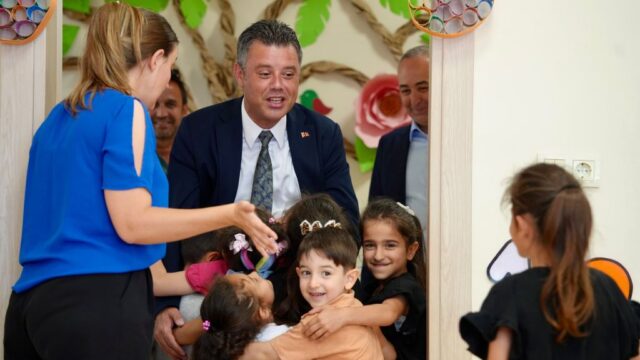 Başkan Sarıkurt, Yaz Okulunda Miniklerle Buluştu