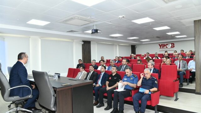 İl İdare Kurulu Şube Başkanları Toplantısı Yapıldı