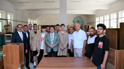 İl Millî Eğitim Müdürü Dr. Aziz Yeniyol, Mesleki Eğitimde Üretim Faaliyetlerini İnceledi